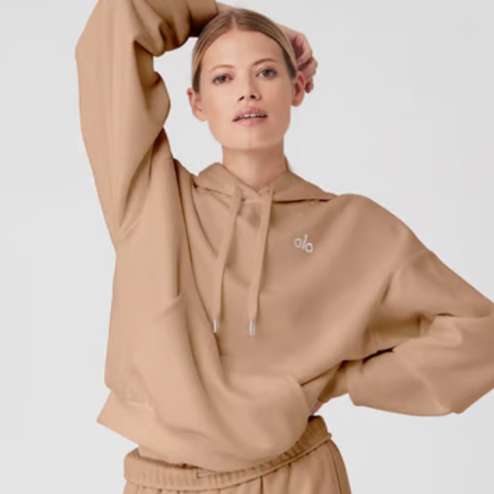 ALO YOGA ACCOLADE HOODIE TOASTED ALMOND